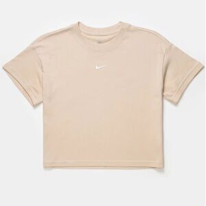The Nike Tee